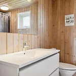Casa vacanze Fiona - 800m From The Sea By Interhome *