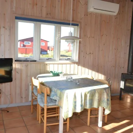 Fiona - 800m From The Sea In Western Jutland By Interhome Lakolk